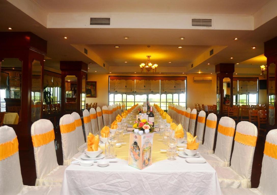 Central Hotel Quang Ngai Exterior photo