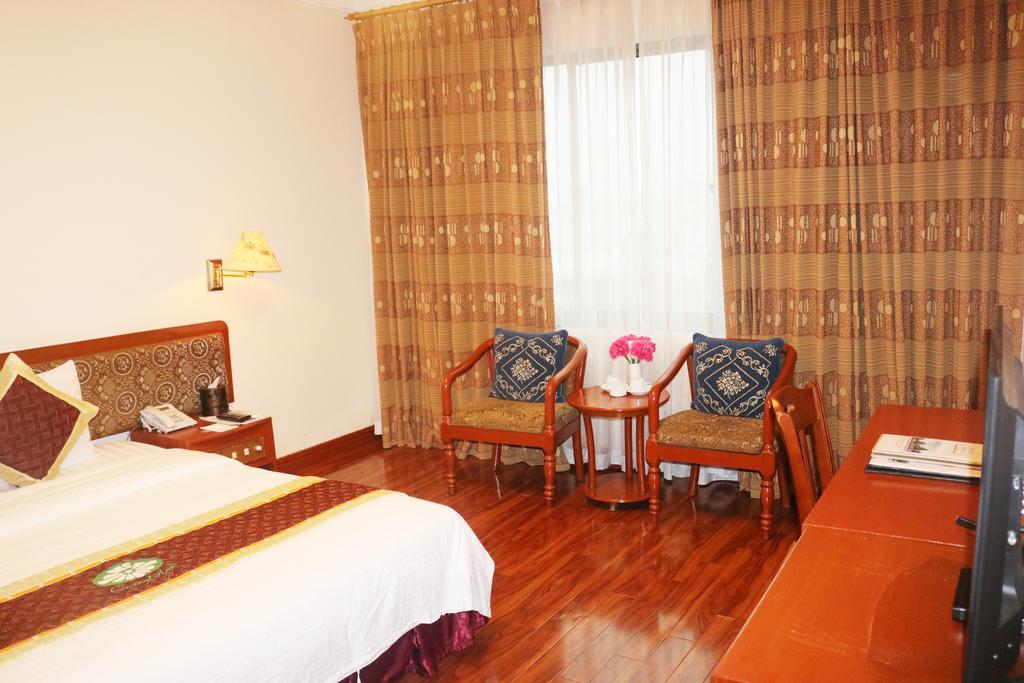 Central Hotel Quang Ngai Exterior photo