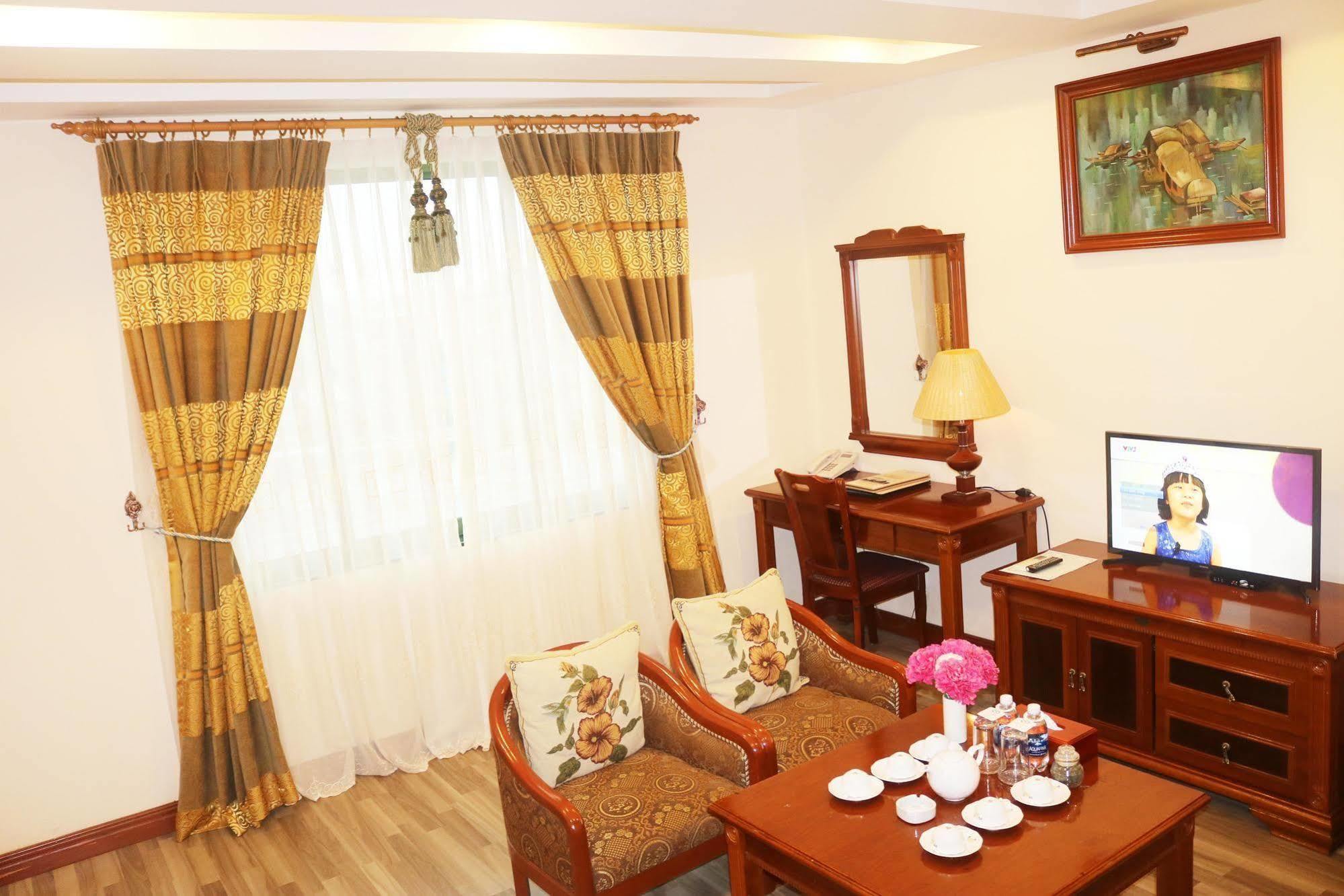 Central Hotel Quang Ngai Exterior photo