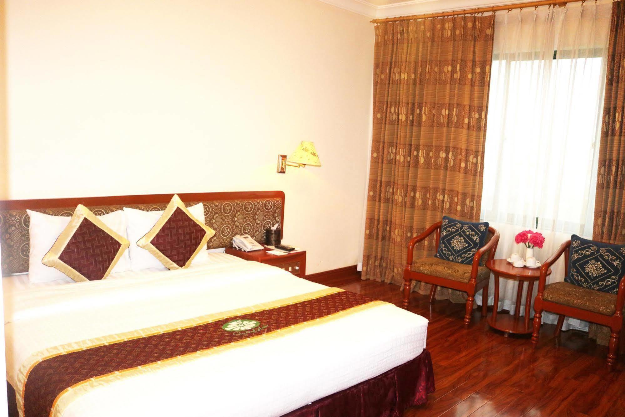 Central Hotel Quang Ngai Exterior photo